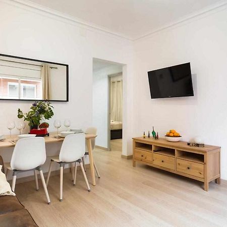 Apartment Eduardo Барселона Екстер'єр фото